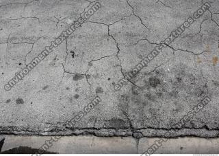 asphalt cracky